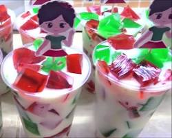 Vasitos de gelatina tricolor