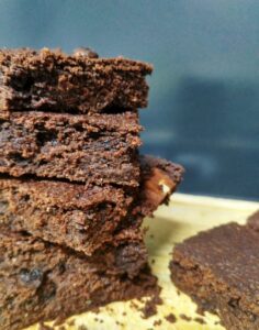 Brownie exprés sin horno